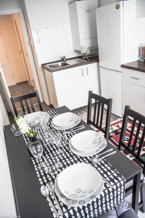 Grand Central Station Apartment Wenen Buitenkant foto